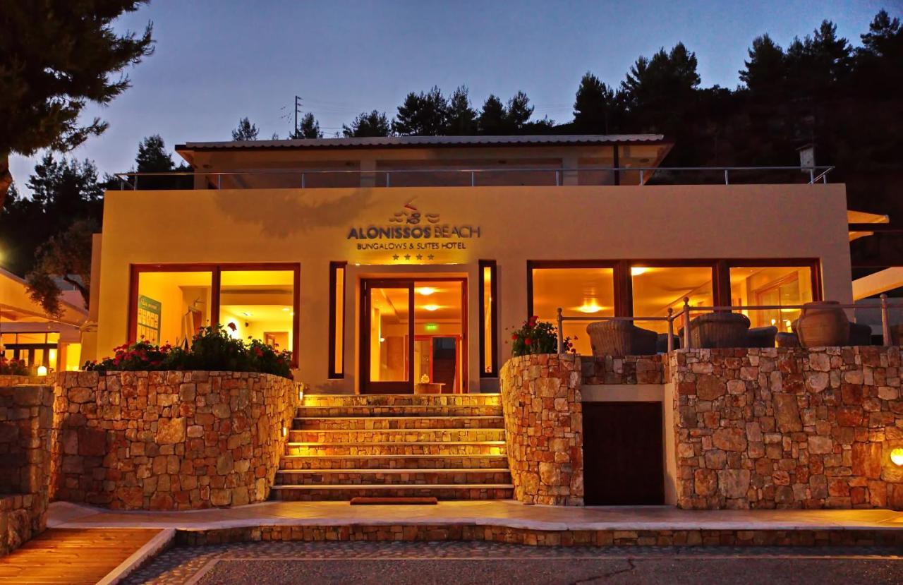Alonissos Beach Bungalows And Suites Hotel Alonnisos Town Exterior photo